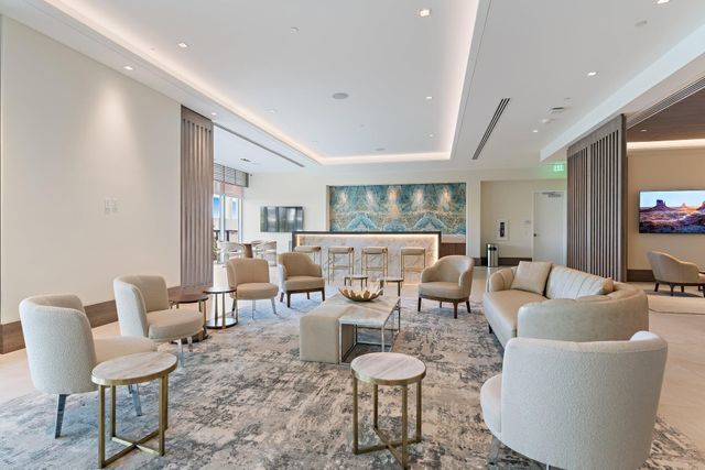 220 Lake Shore Drive 1219, Lake Park, FL 33403