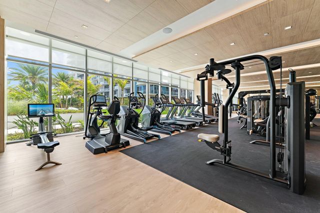 220 Lake Shore Drive 1219, Lake Park, FL 33403