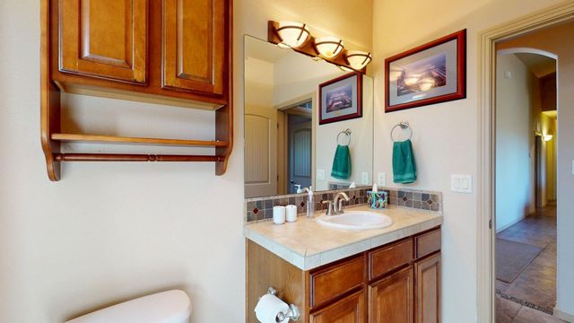 7 TABLAZON VALLEY Drive, Tijeras, NM 87059