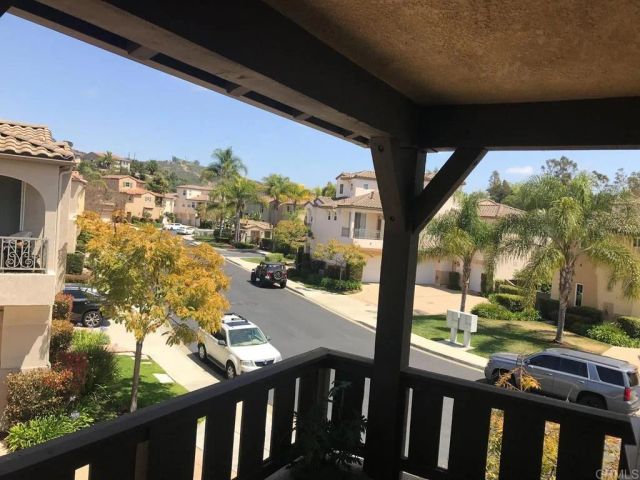 6430 Terraza Portico, Carlsbad, CA 92009