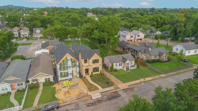 1207A N 8th St, Nashville, TN 37207
