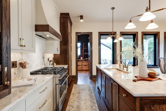 1207A N 8th St, Nashville, TN 37207