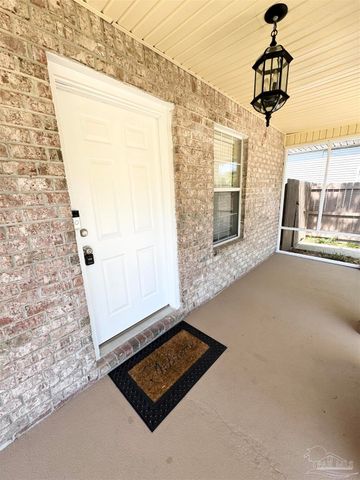 615 N A St, Pensacola, FL 32501