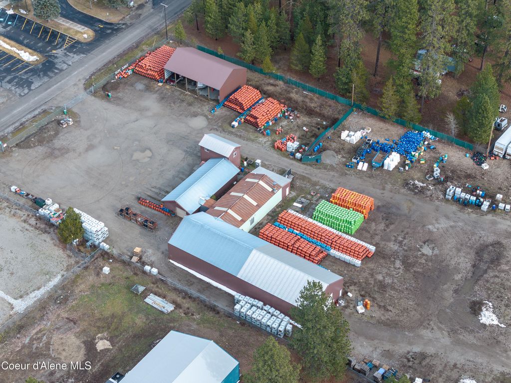 6250 E Menser AVE, Athol, ID 83801