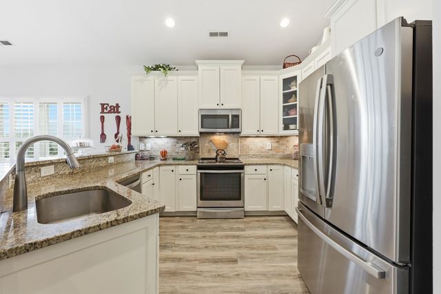 1620 Cottage Cove Circle, North Myrtle Beach, SC 29582