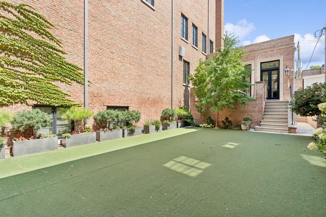 1755 N Mohawk Street, Chicago, IL 60614