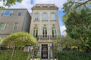 1755 N Mohawk Street, Chicago, IL 60614