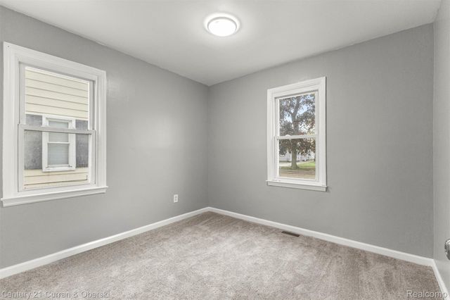 1784 Reo Avenue, Lincoln Park, MI 48146