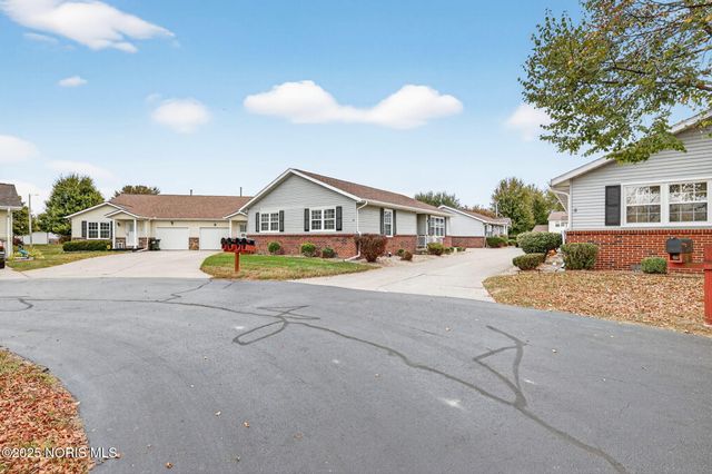 4 Mackenzie Court, Bowling Green, OH 43402