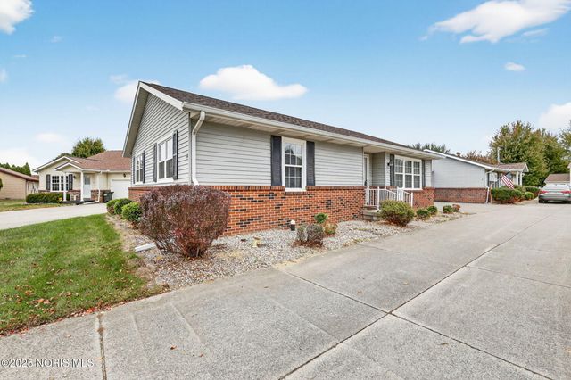 4 Mackenzie Court, Bowling Green, OH 43402