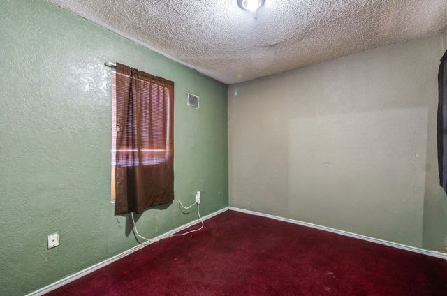 1504 33rd Street, Lubbock, TX 79411