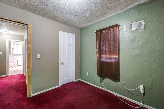 1504 33rd Street, Lubbock, TX 79411