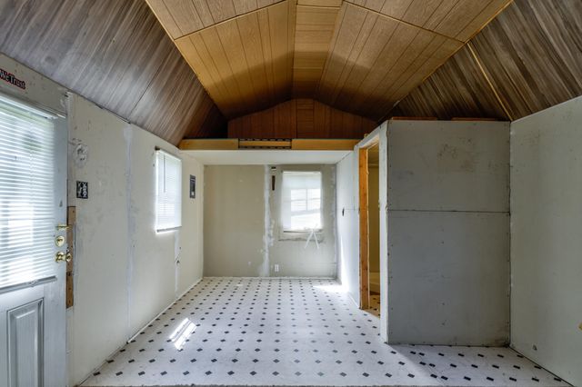 1504 33rd Street, Lubbock, TX 79411