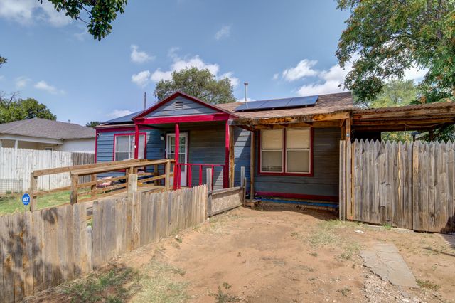 1504 33rd Street, Lubbock, TX 79411