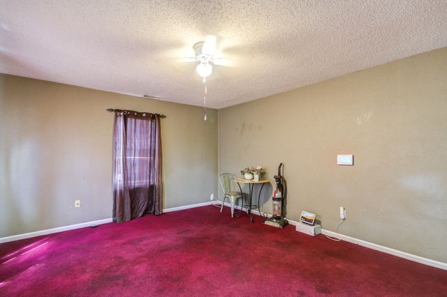 1504 33rd Street, Lubbock, TX 79411