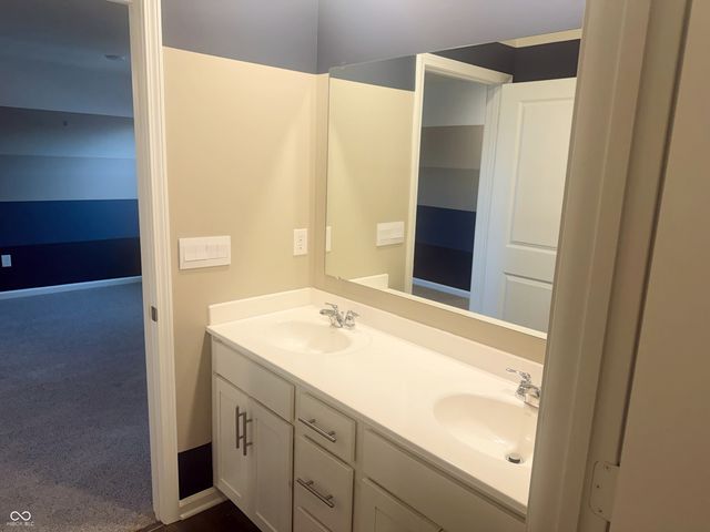 830 Saddlebrook Farms Boulevard, Whiteland, IN 46184