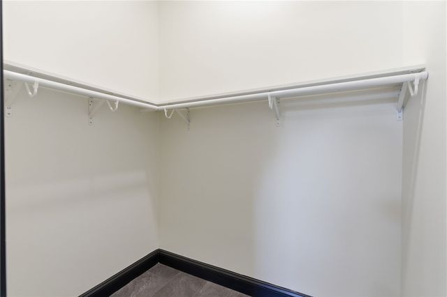 1 E 5th Street, Greenville, SC 29611