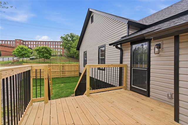 1 E 5th Street, Greenville, SC 29611