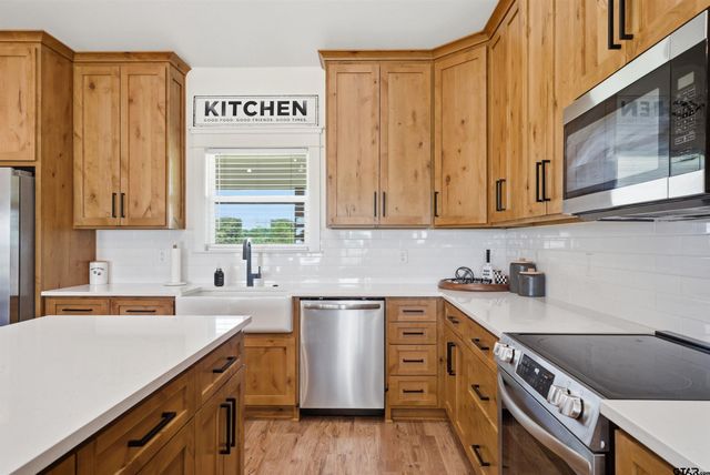 9012 County Road 3614, Murchison, TX 75778
