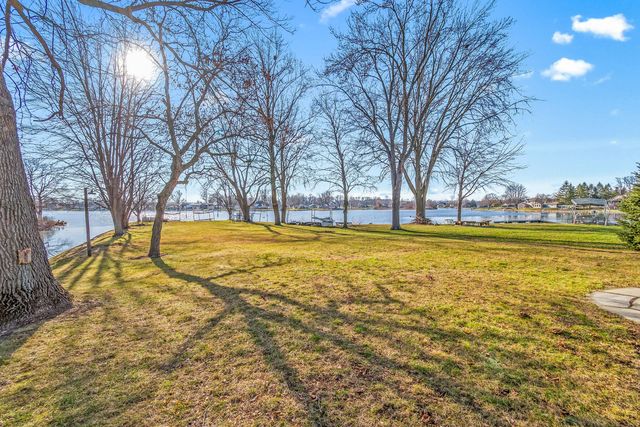 497 Iyopawa Road, Coldwater, MI 49036