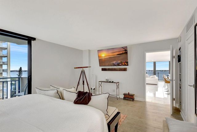 5460 N Ocean Drive 7C, Singer Island, FL 33404