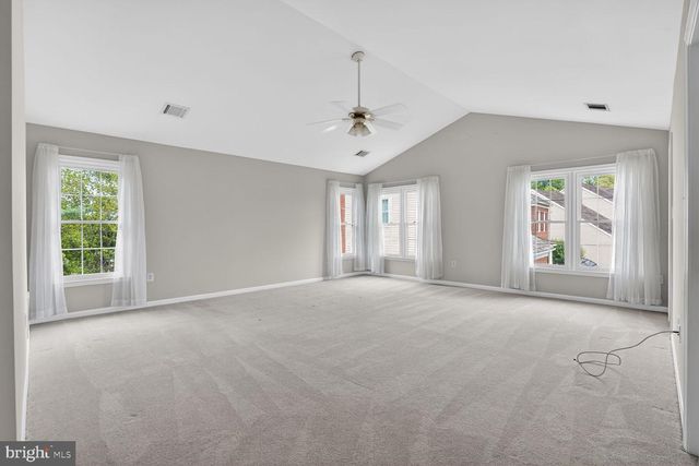 2808 GIBSON OAKS DR, Herndon, VA 20171