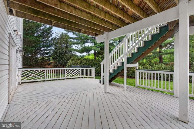 2808 GIBSON OAKS DR, Herndon, VA 20171