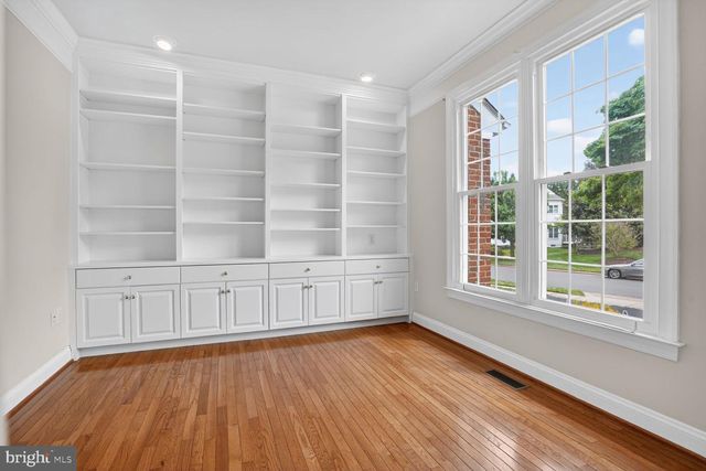 2808 GIBSON OAKS DR, Herndon, VA 20171