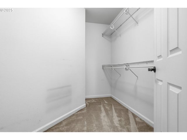 12400 Ne 70TH Cir, Vancouver, WA 98682