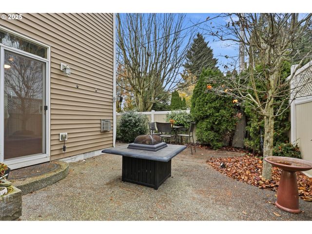 12400 Ne 70TH Cir, Vancouver, WA 98682