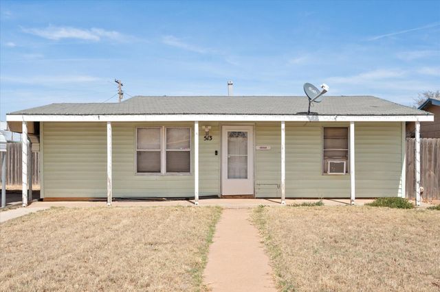 513 E Magnolia Avenue, Brownfield, TX 79316