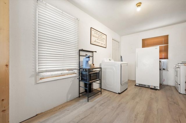 513 E Magnolia Avenue, Brownfield, TX 79316