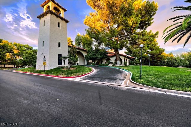 2200 Plaza Del Puerto, Las Vegas, NV 89102
