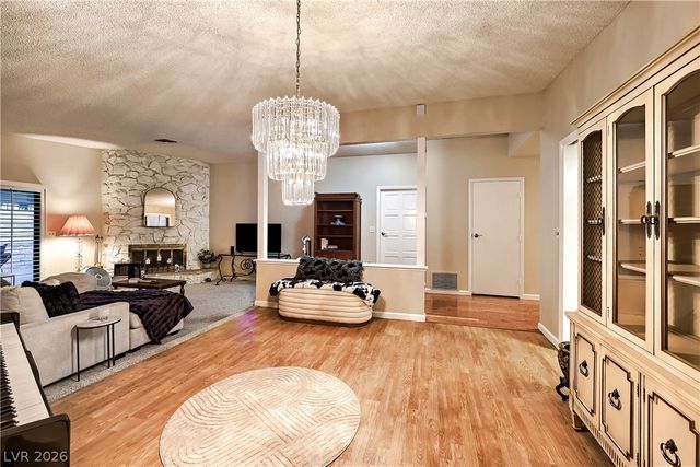 2200 Plaza Del Puerto, Las Vegas, NV 89102