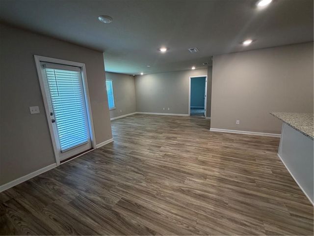 10874 Paget Drive N, Mobile, AL 36608