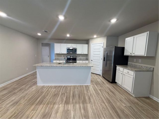 10874 Paget Drive N, Mobile, AL 36608