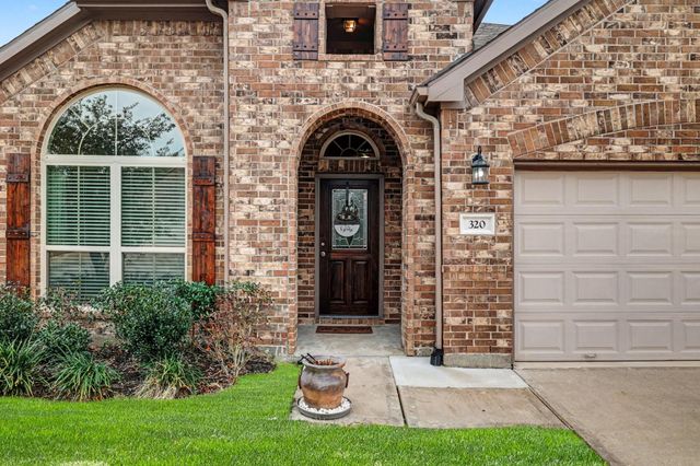 320 Red Maple Lane, Conroe, TX 77304