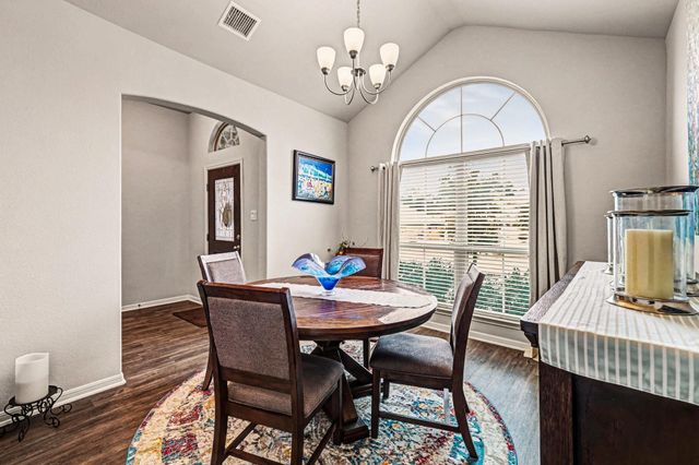 320 Red Maple Lane, Conroe, TX 77304