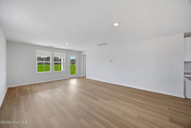 119 W Farley Drive 85, Hampstead, NC 28443