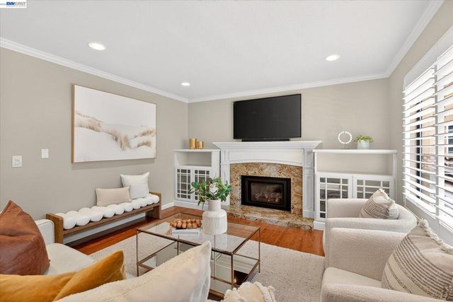 55 Rainbow Bridge Way, San Ramon, CA 94582