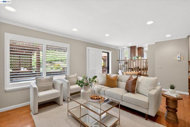 55 Rainbow Bridge Way, San Ramon, CA 94582