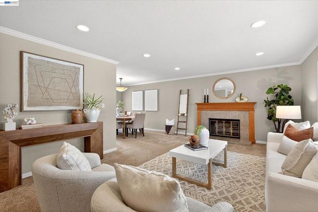 55 Rainbow Bridge Way, San Ramon, CA 94582