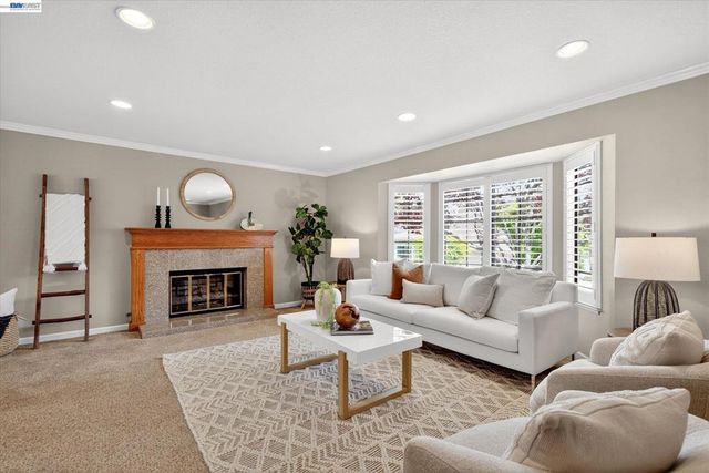 55 Rainbow Bridge Way, San Ramon, CA 94582