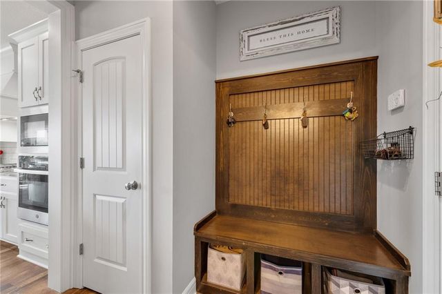 5003 N 145th Street, Basehor, KS 66007