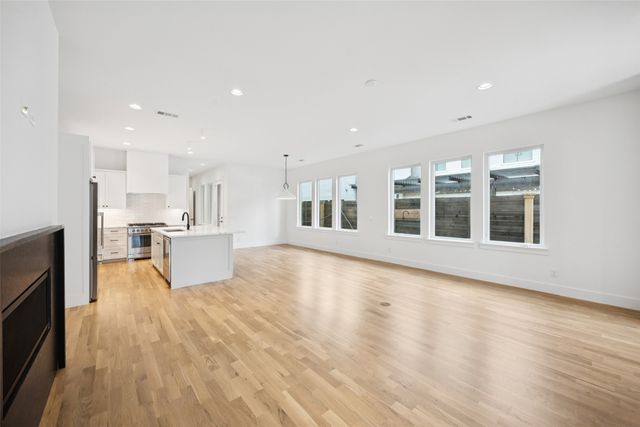 5636 Winton Street, Dallas, TX 75206