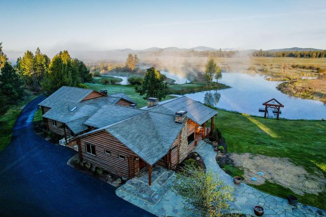 52255 Huntington Road, La Pine, OR 97739