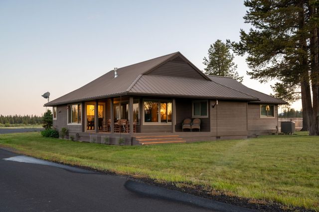52255 Huntington Road, La Pine, OR 97739