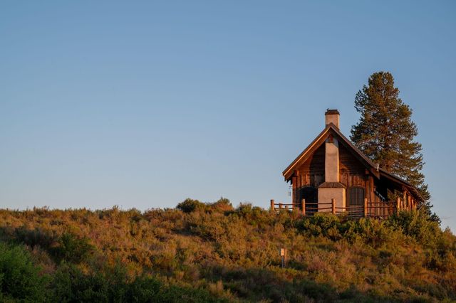 52255 Huntington Road, La Pine, OR 97739