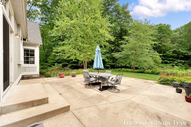 12620 Golf Estates Lane, Grand Haven Twp, MI 49417