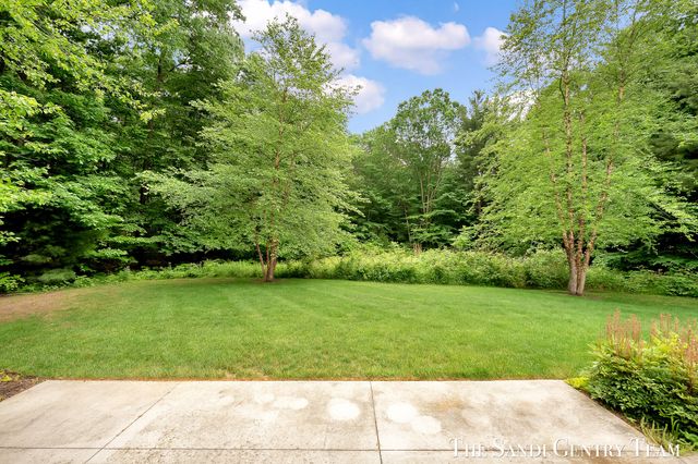12620 Golf Estates Lane, Grand Haven Twp, MI 49417